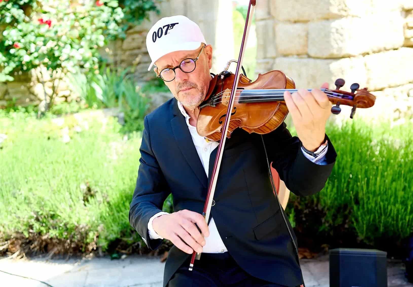 wedding violinist in France